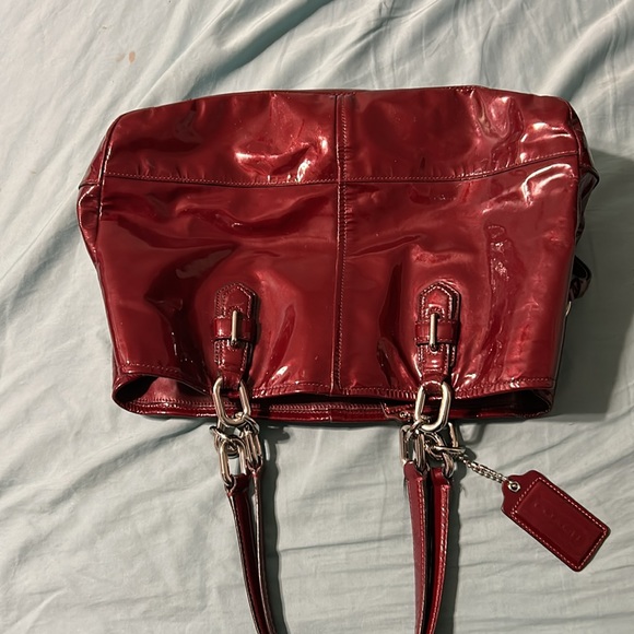 Patent Leather red used coach bag some wear scratches.Still nice,pouches in it. - Picture 12 of 16